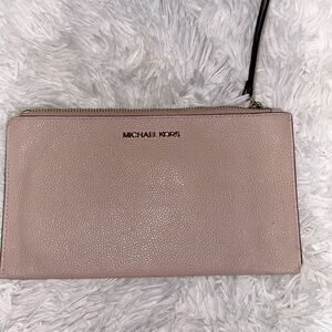 Michael Kors Large Zip Clutch Wristlet Bag Pink Leather Wallet Purse